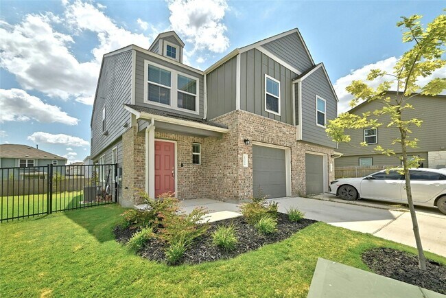 Building Photo - 15305 Ivy Wreath Dr