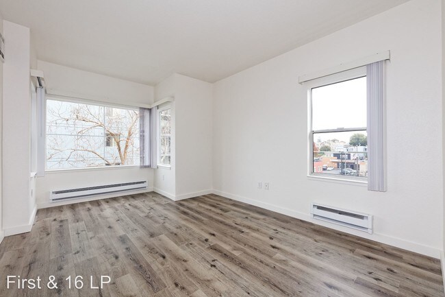 Foto del edificio - 105 E 16th St