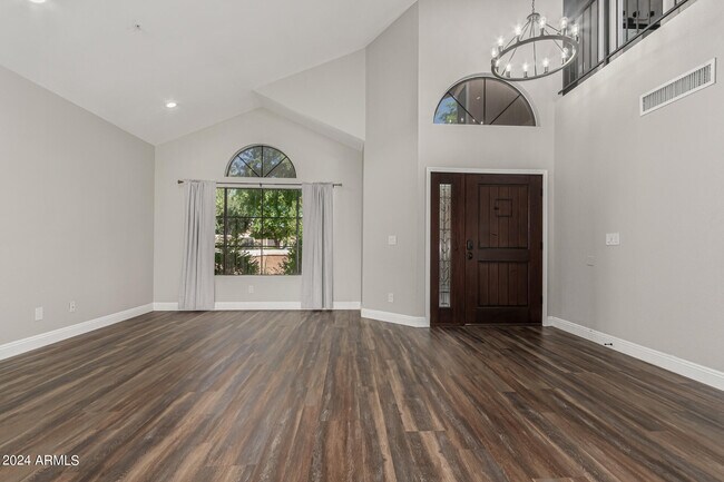 Building Photo - 9573 E Windrose Dr