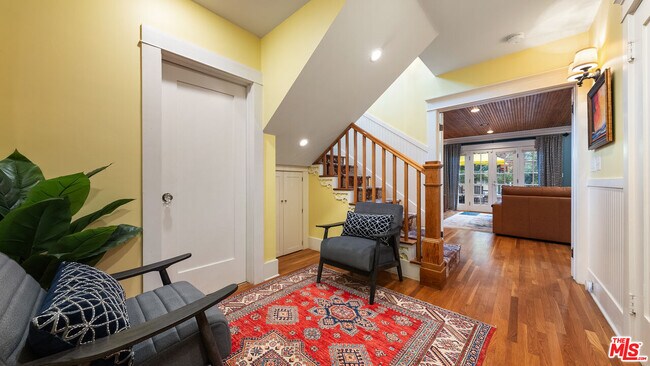 Foto del edificio - 1625 Opechee Way