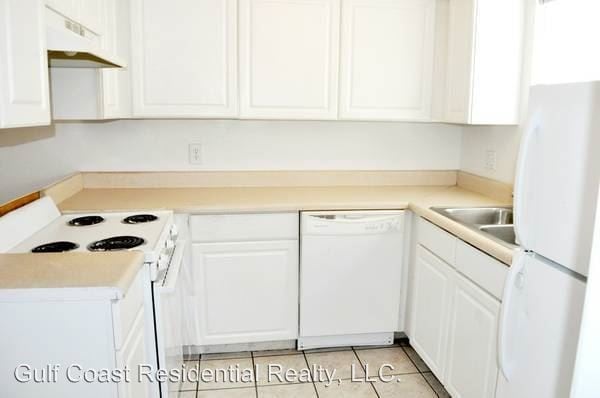 Building Photo - 3706 Snook Ave