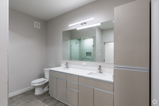 1HAB, 1BA - 775 ft² Alt - THE TREE APARTMENTS