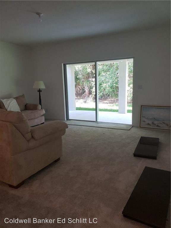 Building Photo - 3 br, 2 bath House - 5274 Oakland Lake Cir