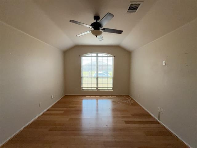 Building Photo - 2333 Cedarwood Dr