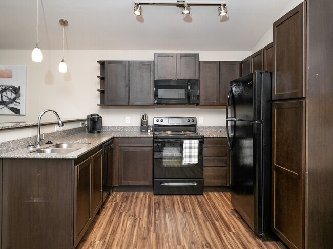 Building Photo - 605 SW 119th St