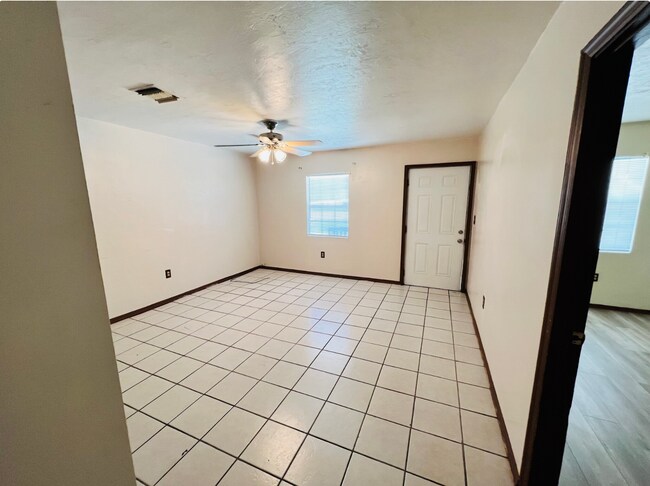 Foto del edificio - 1603 NW 16th Ct