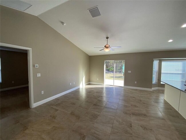 Building Photo - 4110 SW 132nd Ln