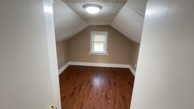 Foto del edificio - 1841 Harvard St