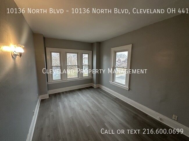 Foto del edificio - Newly Renovated Cleveland Duplex