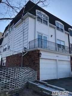 Foto principal - 215-46 23rd Rd