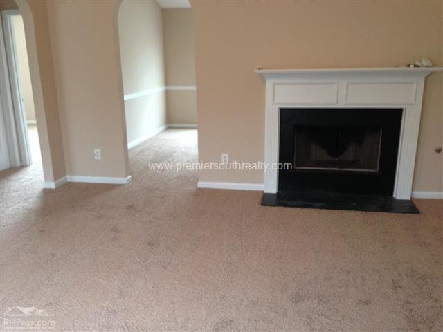 Building Photo - 1800 Princess Jasmine Ct