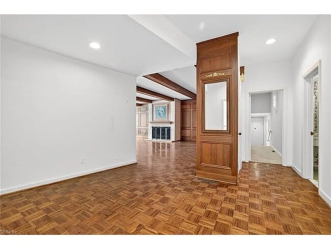 Foto del edificio - 5 Bedroom 5 Bathroom