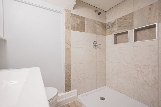 Foto del edificio - 1009 12th St NW