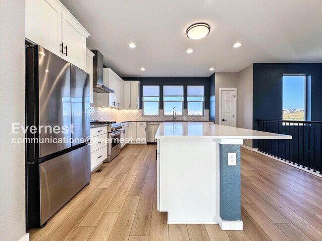 Building Photo - 15020 Cast Pebble Cir