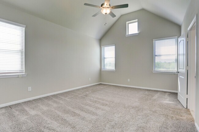 Foto del edificio - 2527 Terrace Point Dr