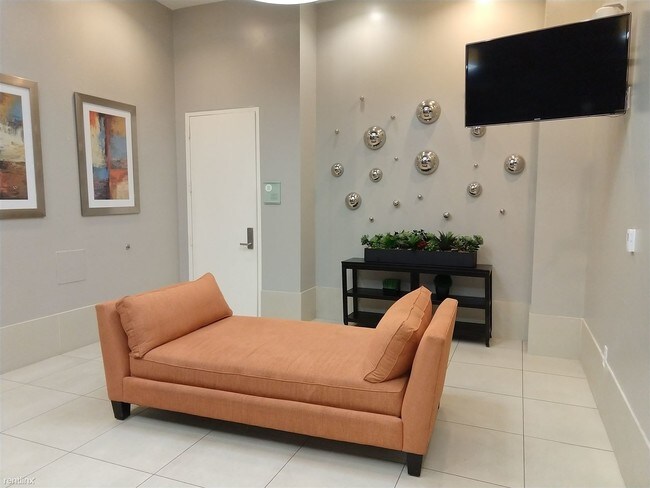 Foto del edificio - 12888 Queensbury Ln