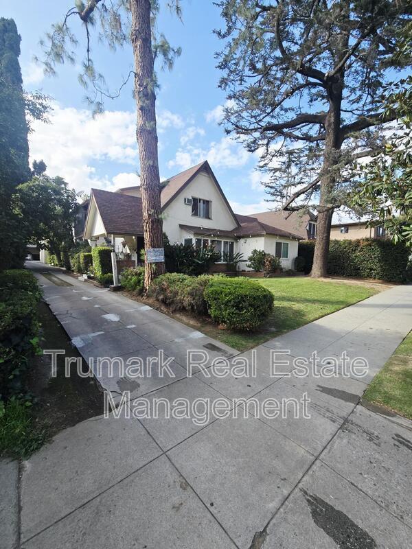 Foto principal - 1705 Fremont Ave