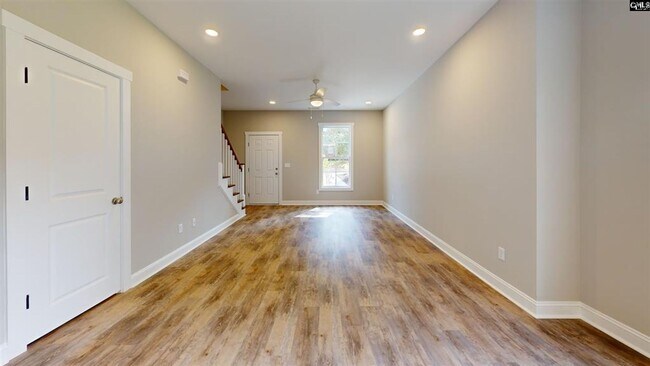 Building Photo - 3921 Capers Ave
