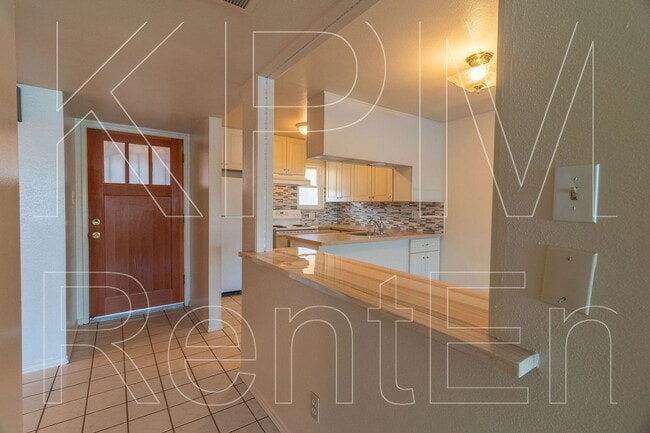 Building Photo - 3790 W Benjamin Holt Dr