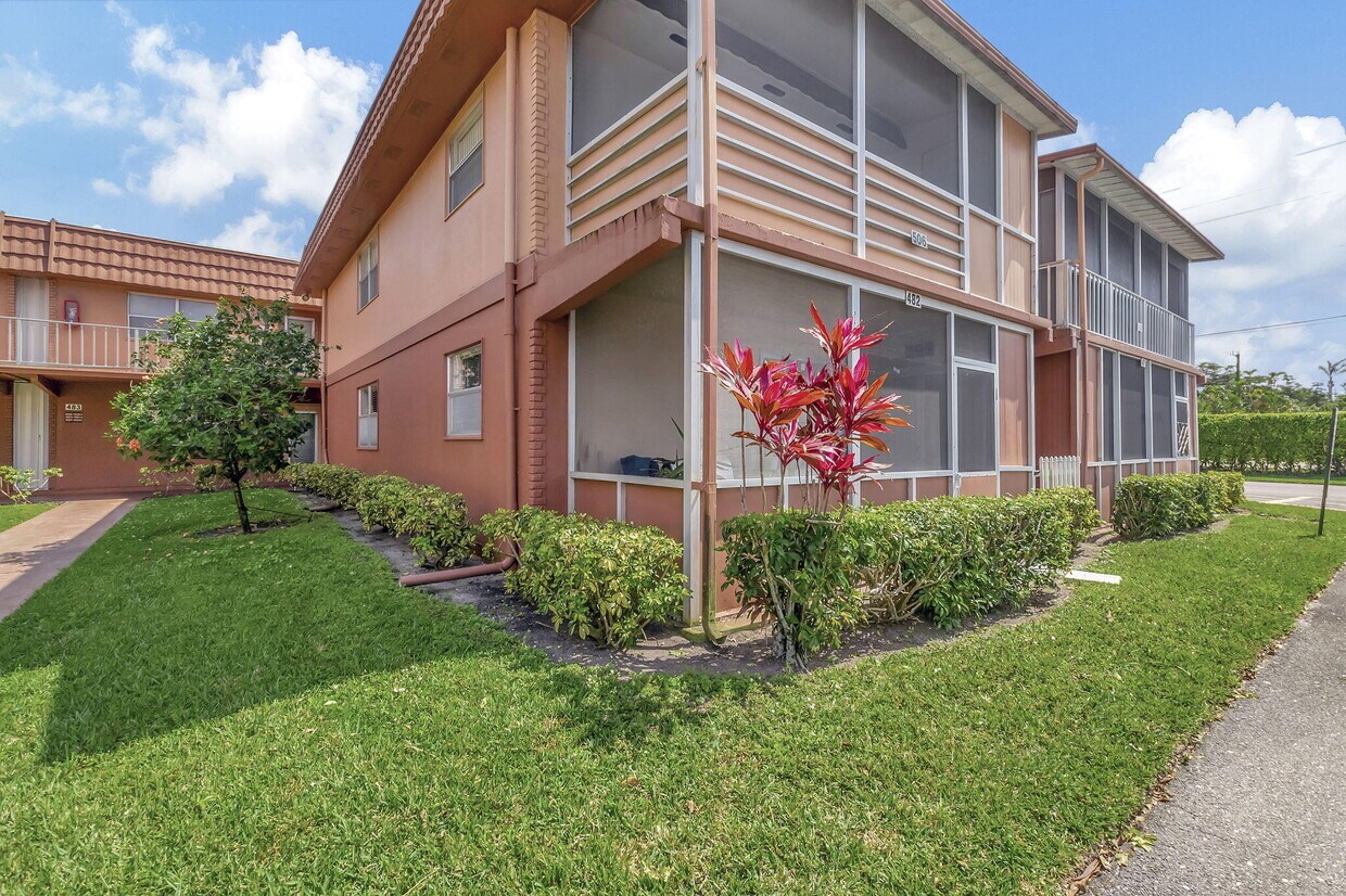 Efficiency For Rent In Delray Beach