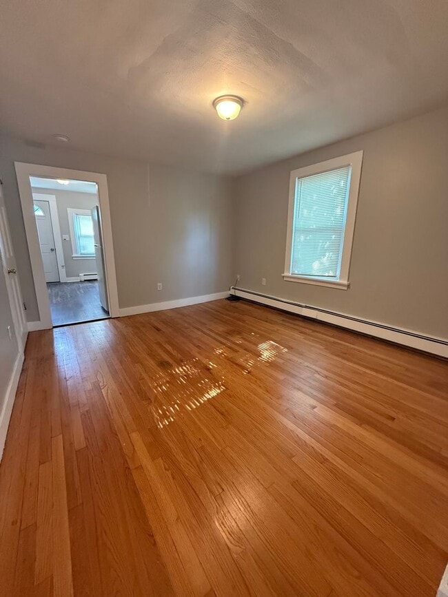 Photo - 50-52 Bissell Street Apartment