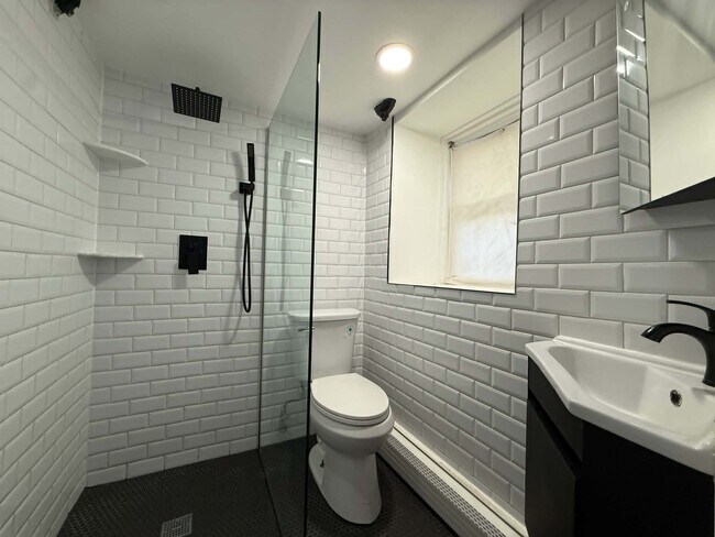 Foto del edificio - 226 70th St