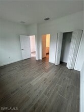 Building Photo - 10859 Timber Creek Dr