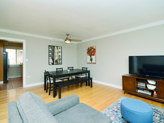Foto del edificio - 4626 N Paulina St