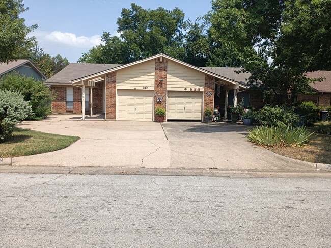 Building Photo - 622 Billie Ruth Ln