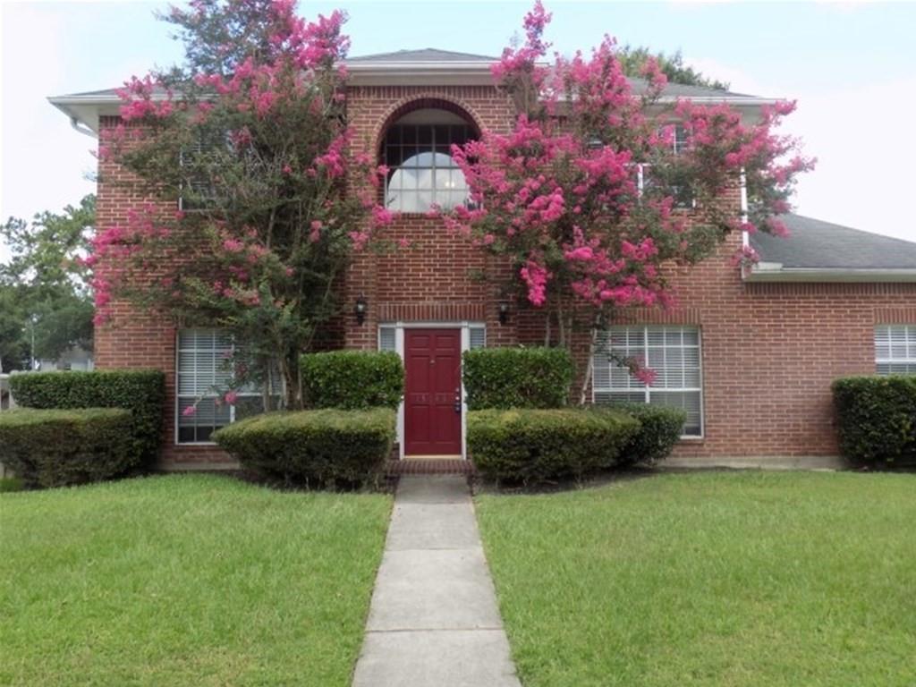 Primary Photo - 13143 Mills River St