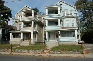 Primary Photo - 229-235 Grove St