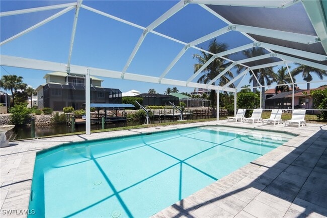 Foto del edificio - 9755 Bobwhite Ln
