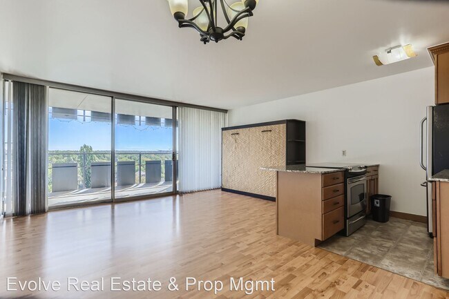 Foto del edificio - Studio, 1 bath House - 790 Washington St #904