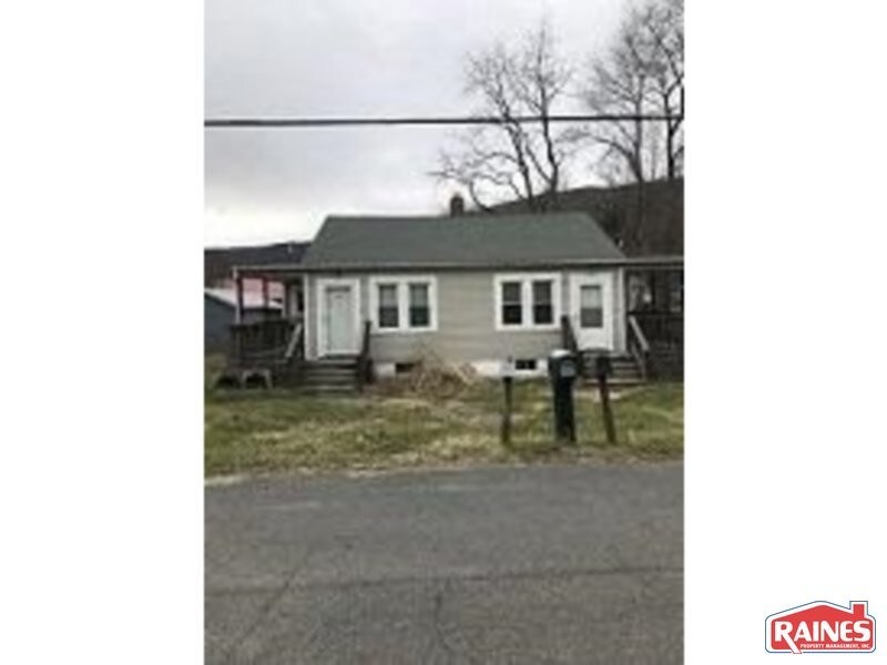 Primary Photo - 205 Locust St