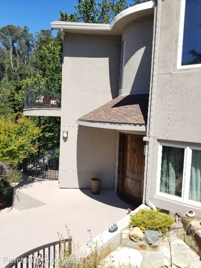 Building Photo - 5 br, 4 bath House - 7151 Woodrow Drive
