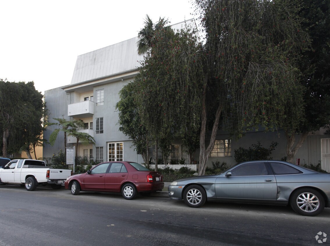 Lebaron Apartments Apartments in North Hollywood, CA