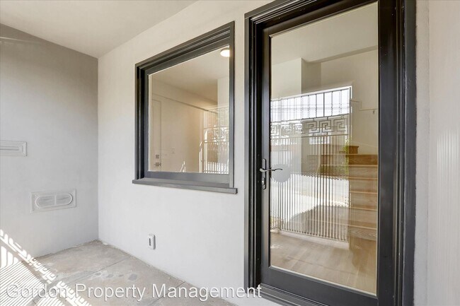 Foto del edificio - 3 br, 2 bath House - 580 28th St