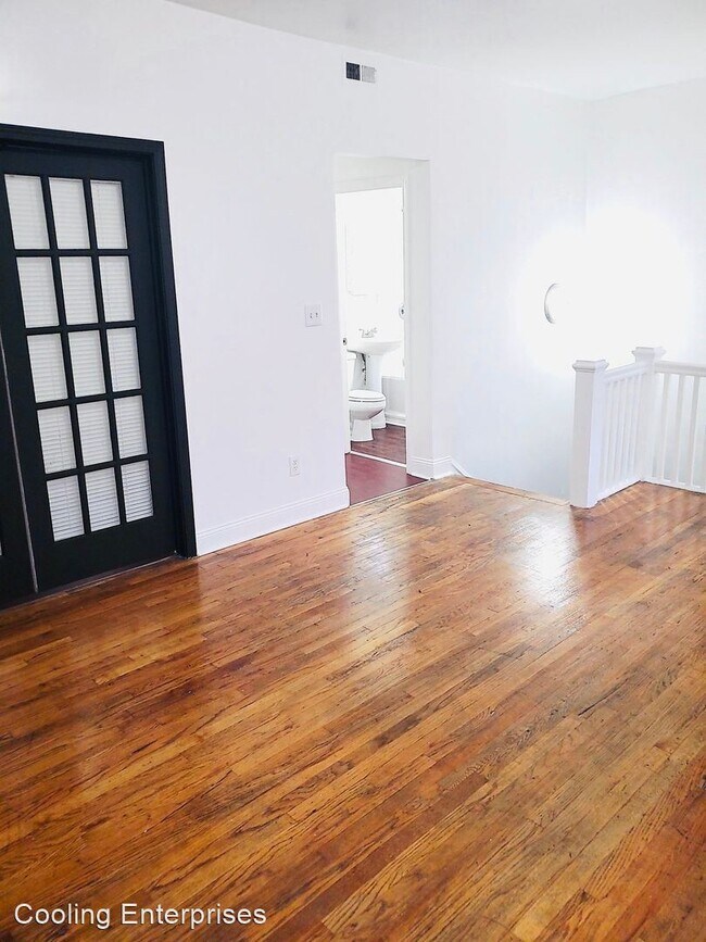 Building Photo - 2 br, 1 bath Apartment - 3147 Potomac Street