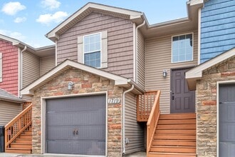 Building Photo - 1719 Thistlewood Dr