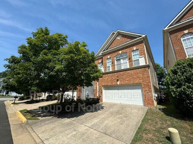 Building Photo - 4247 Sonia Ct