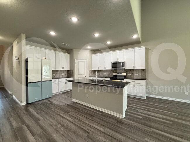Building Photo - 2169 Gill Star Dr