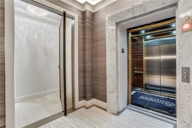 Building Photo - 2300 Wolf St