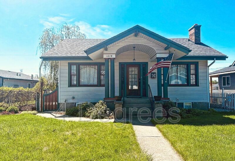 Foto principal - 1212 E Illinois Ave