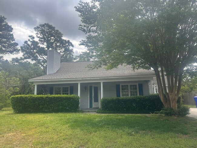 Foto del edificio - 6519 Spicewood St