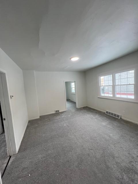 Foto del edificio - 447 E 27th St