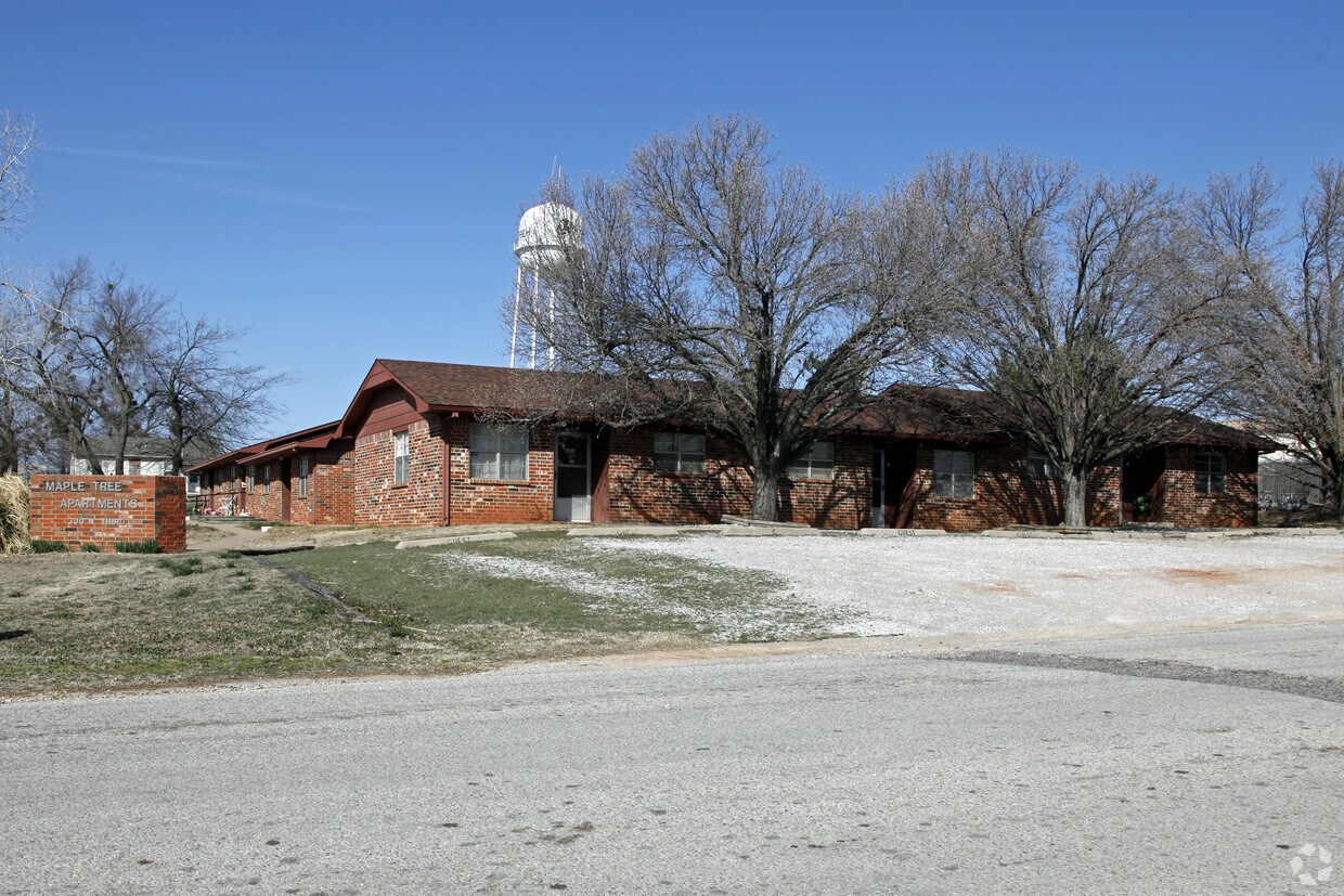 Maple Tree Apartments Tecumseh Ok Apartments Com