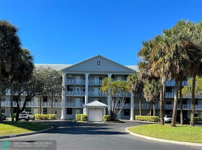 Foto del edificio - 1526 Whitehall Dr