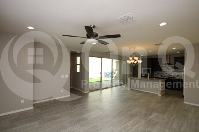 Foto del edificio - 2171 S Wallrade Ln