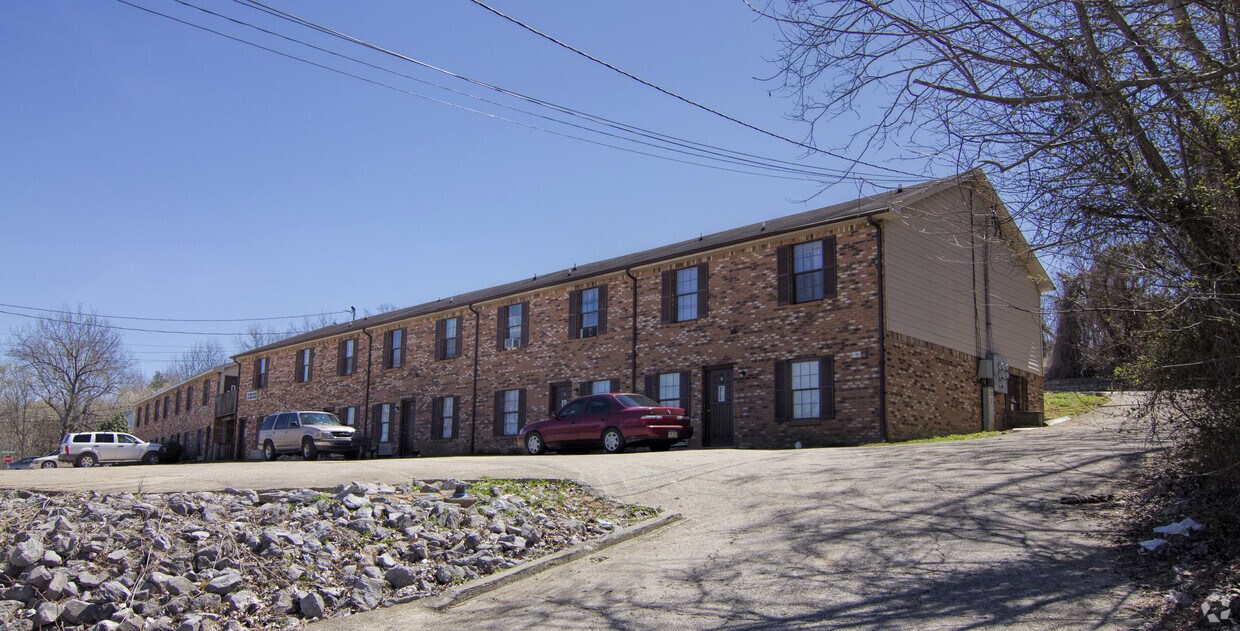 Foto del edificio - 704 Peachers Drive