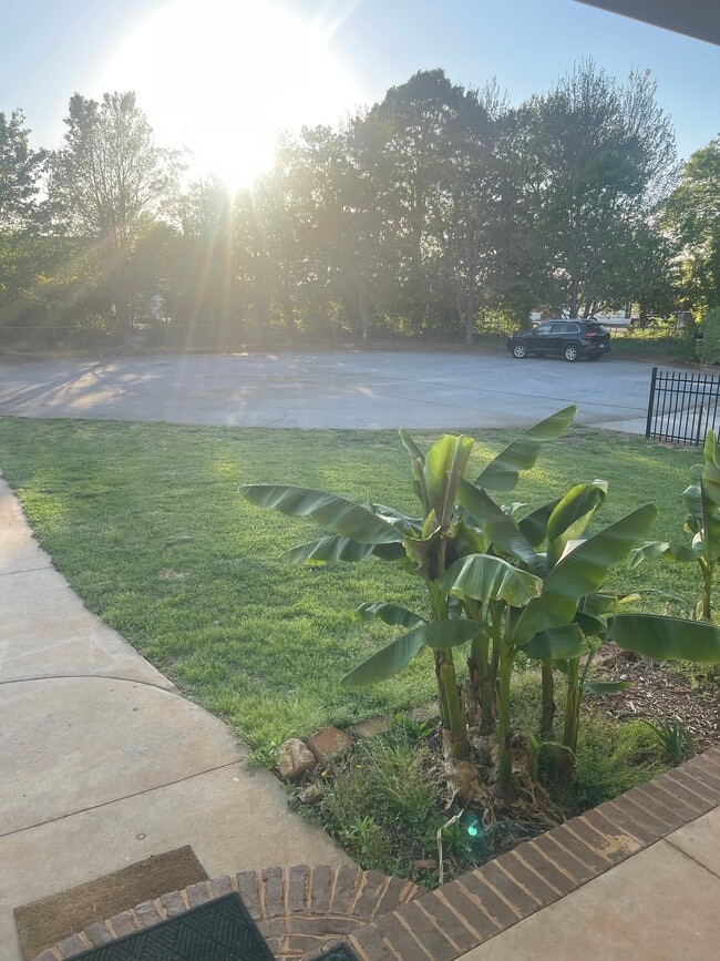 Foto del edificio - 420 Oconner Ct